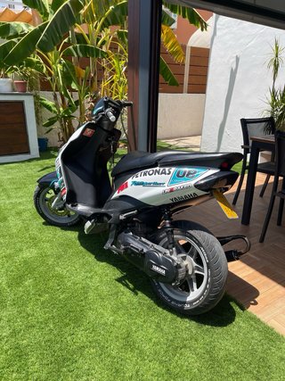 Yamaha Jog RR