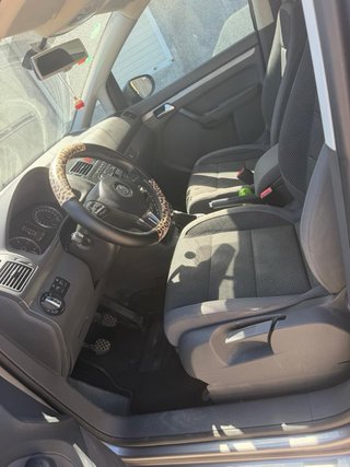 Volkswagen Touran 2011