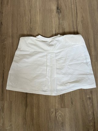 Camiseta Zara hombreras blanca