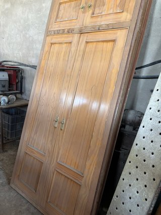 Puerta y marco armario madera