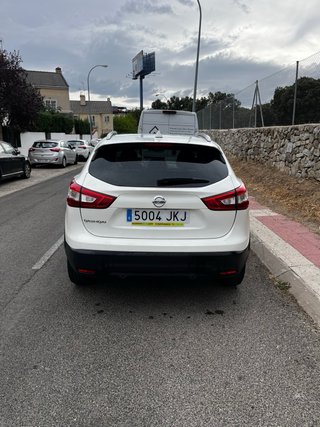 Nissan Qashqai 2015