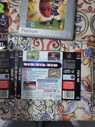 Pack Cajas y Discos varios PS1, PS2, Xbox 360