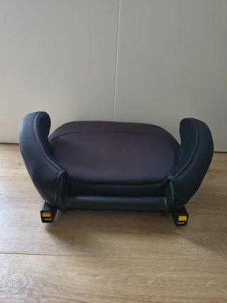 Elevador coche Isofix negro