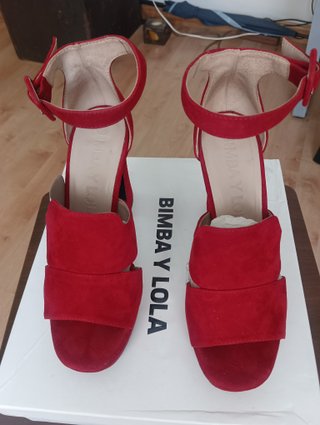 Sandalias Bimba y Lola Rojas Ante