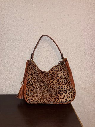 Bolso estampado leopardo y piel