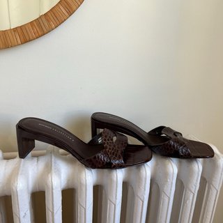 Sandalias Zara tacón marrón chocolate talla 40