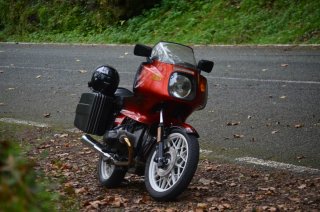 BMW R100RS