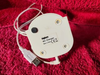 Base de carga mando Wii Centurion
