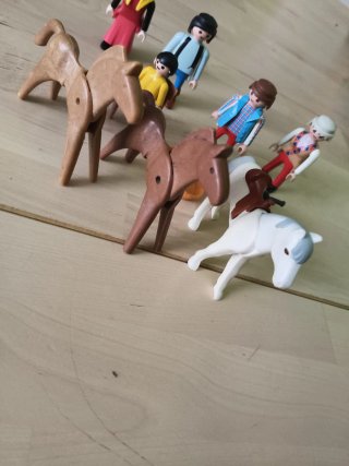 Lote Playmobil Vintage Figuras y Caballos