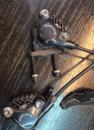 Grupo Shimano Di2 Gravel