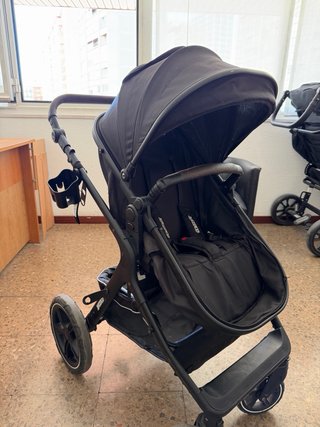Cochecito para bebe negro