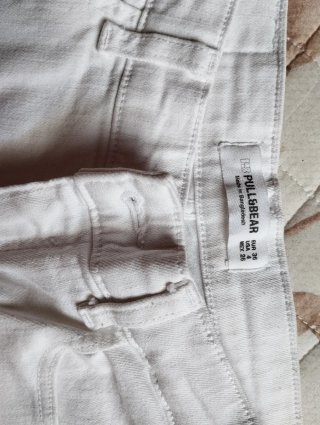 Pantalón corto vaquero blanco Pull&Bear