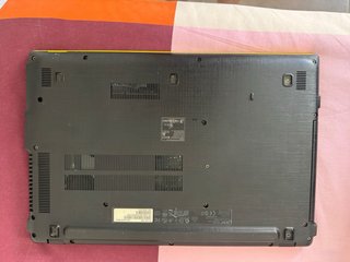 Portatile Acer Aspire E5-573-35J4 Giallo