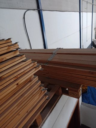 Tablas de madera con bisagras
