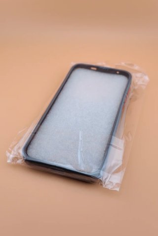 Custodia VIVO X300 con MagSafe e supporto integrato