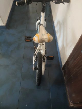 Bicicleta infantil blanca Megamo 14