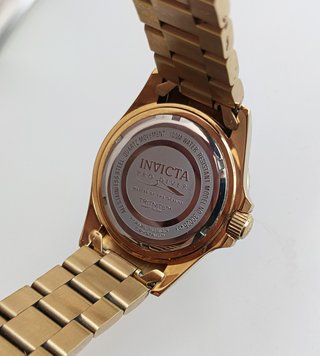 Reloj Invicta Pro Diver Dorado