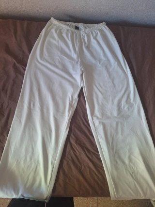 Pantalones anchos blancos
