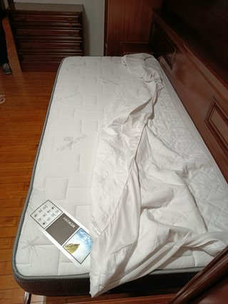 Muebles dormitorio madera maciza