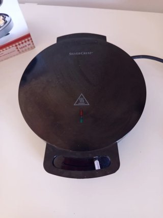 Gofrera Silvercrest Corazón 1200W
