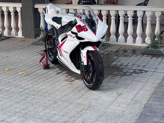 Yamaha R1 2008 Circuito