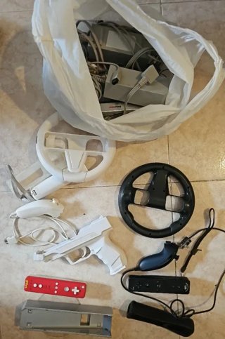 Nintendo Wii Balance Board + Wii Fit