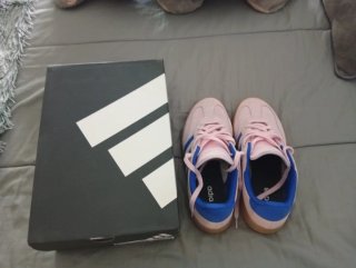 Tenis Adidas Rosa y Azul