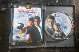 007 Die Another Day DVD Edição Especial