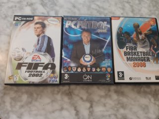 Lote 3 Juegos PC: FIFA 2002, PC Fútbol 2005, FIBA