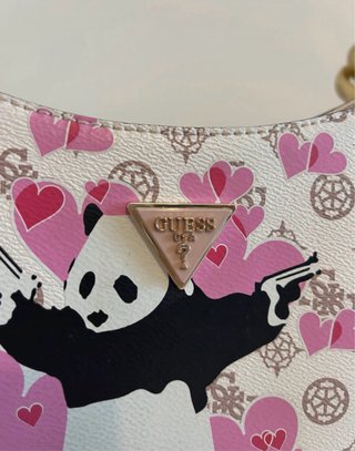Bolso Guess Panda Corazones