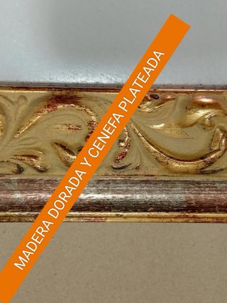 Marco de madera dorado y plateado