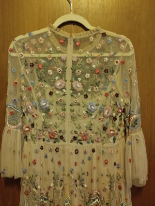 Vestido de fiesta bordado