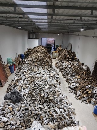 Leña de olivo para chimenea