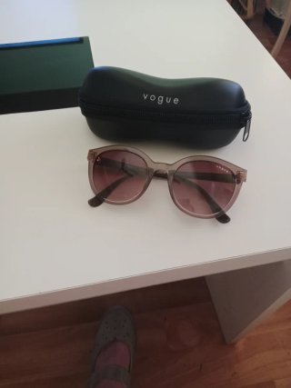 Gafas de sol Vogue rosas