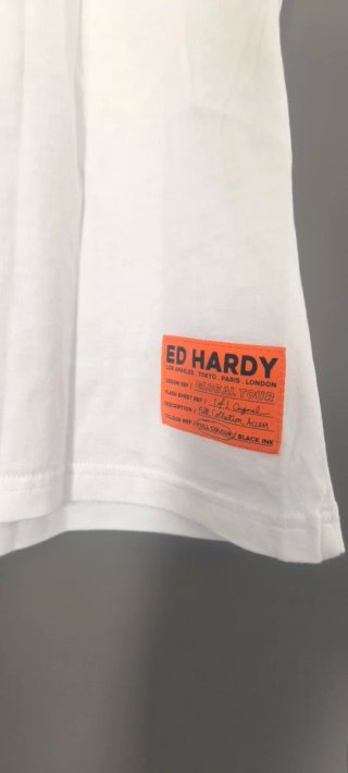 Camiseta Ed Hardy Blanca con Diseño talla L