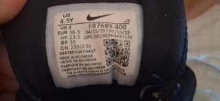 Zapatillas Nike Negras y Naranjas