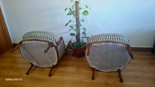 TRESILLO Y 2 BUTACAS (NEGOCIABLE).
