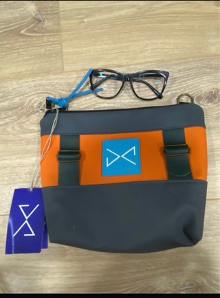 Bolso bandolera Daniel Chong gris y naranja