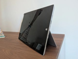 Microsoft Surface Windows 1657 Pantalla Rota