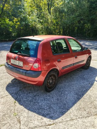 Renault Clio 2004