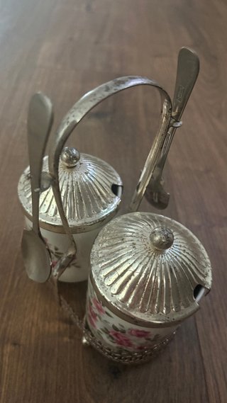 Juego vintage de 2 mermeleras de porcelana.