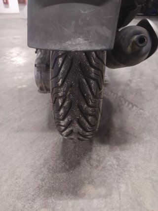 Yamaha Aerox Negra se cambio x una yahama jor de a