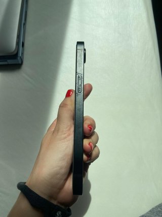 iPhone 16e 128GB Negro 92% batería