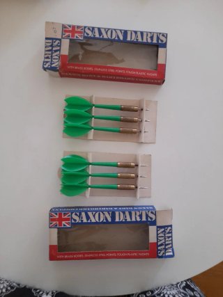 Set de 6 dardos Saxon