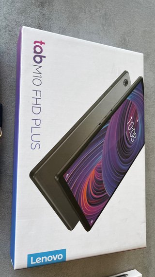 Lenovo Tab M10 FHD Plus 64GB + Caja + Lápiz tactil