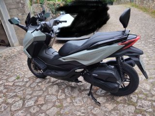 Honda Forza 125cc Maxi Scooter