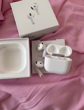 AirPods Pro 4 ANC Caja