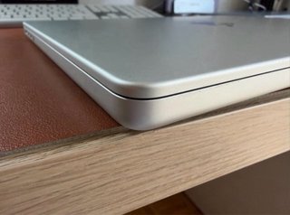 MacBook Pro 14 M5 24GB RAM 1TB SSD Argento