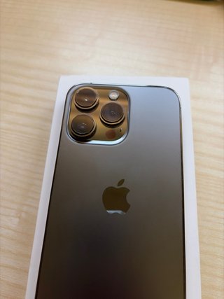iPhone 13 Pro 128GB + Custodia Gratis