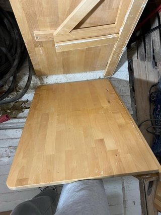 Mesa plegable de madera